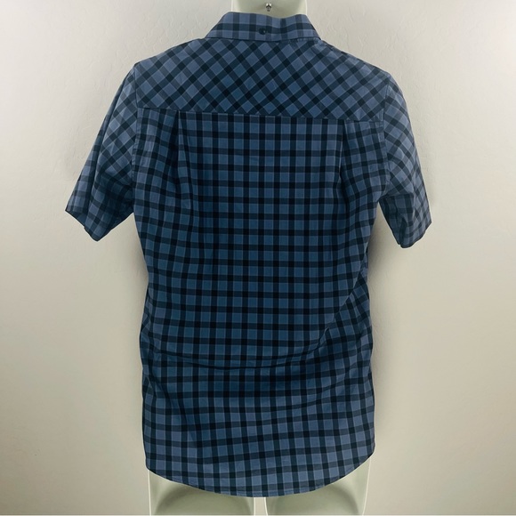 Travis Matthew Men's Short-Sleeve Button-Down, Blue Plaid, Size Small - Picture 5 of 9